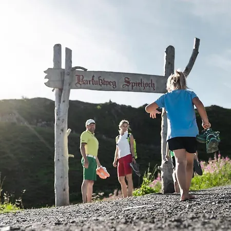 Alpenluxus Presents Panorama - Car Park And Mountain View Appartement Mayrhofen