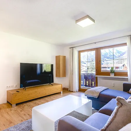 Alpenluxus Presents Panorama - Car Park And Mountain View Appartement